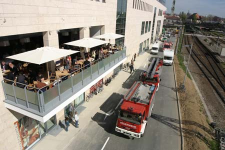 Ger&auml;tehaus Schulthai&szlig;stra&szlig;e